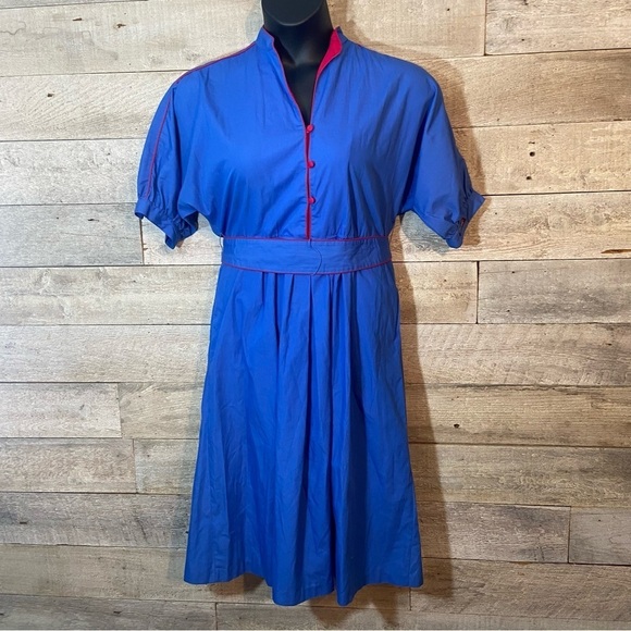 Jordache Dresses & Skirts - Vintage‎  Jordache women’s blue & fuchsia shirt dress in size 9/10